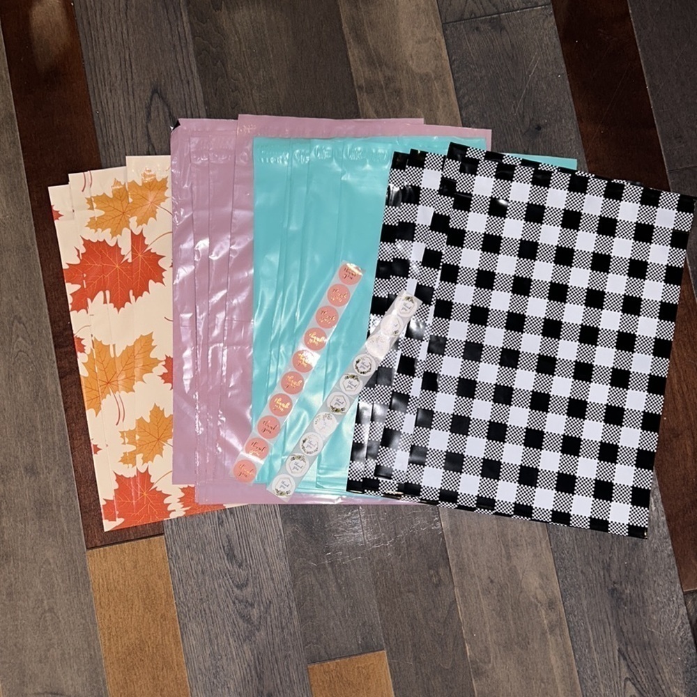 Reseller bundle 40PCS - Picture 1 of 2